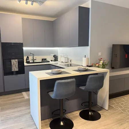 Apartment Modern One Bedroom In St Julians-no4 *